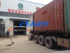 福瑞得機(jī)械手扶壓路機(jī)，瀝青灌縫機(jī)，灌縫膠出征印尼