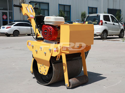 要想小型壓路機(jī)壓實效果好還需要專業(yè)的方法！